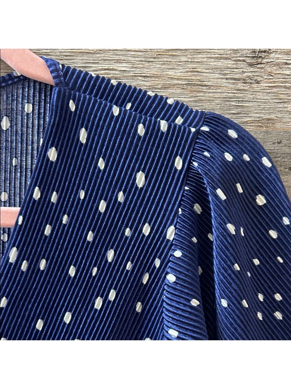 Astr The Label Navy Polka Dot Accordion Top Size Medium - Picture 2 of 8